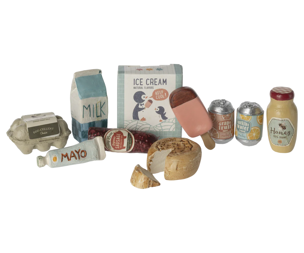 Scatola con alimenti in miniatura